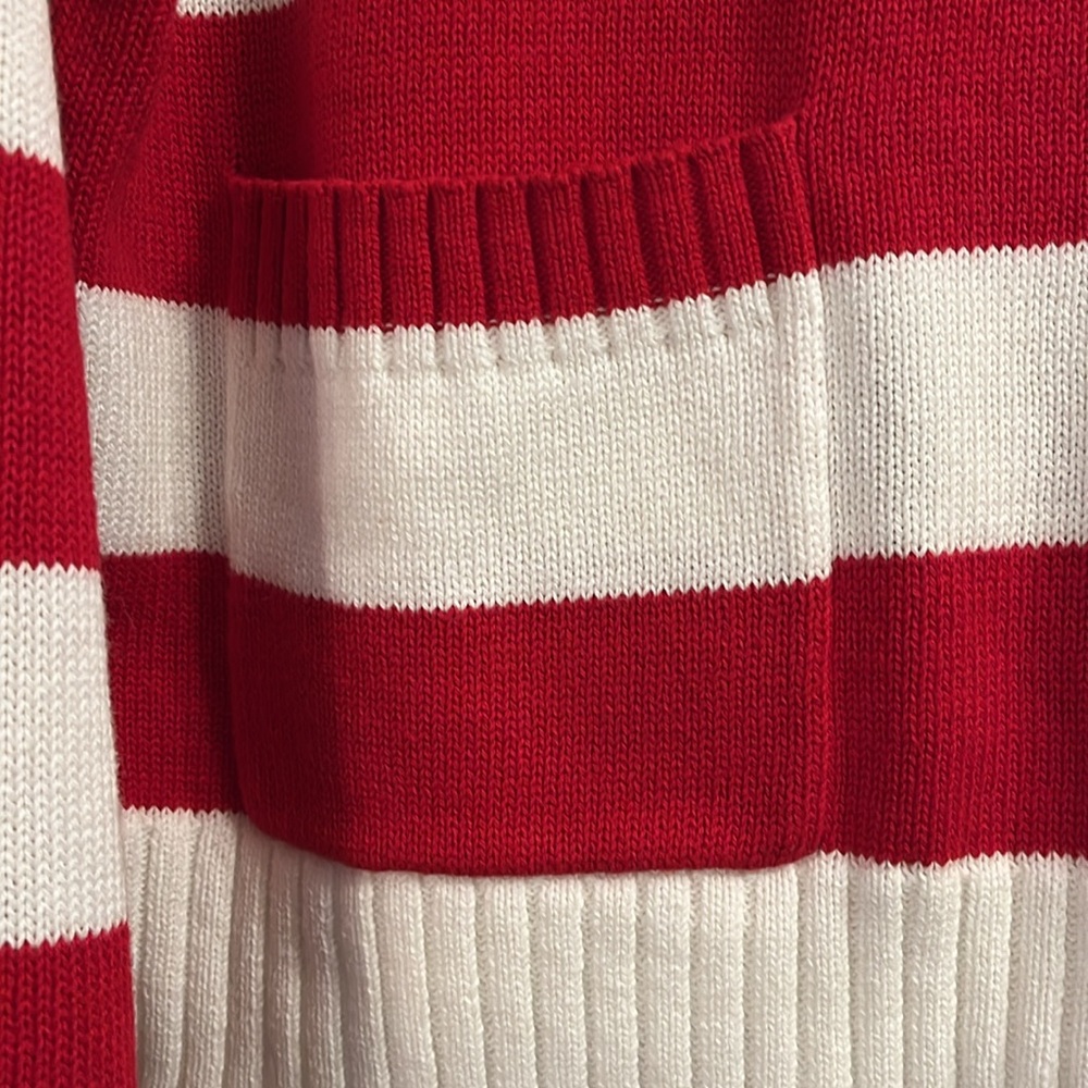 Express Crop striped sweater with pockets - Picture 2 of 5